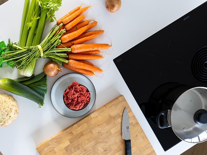Koken met kookveldafzuiging