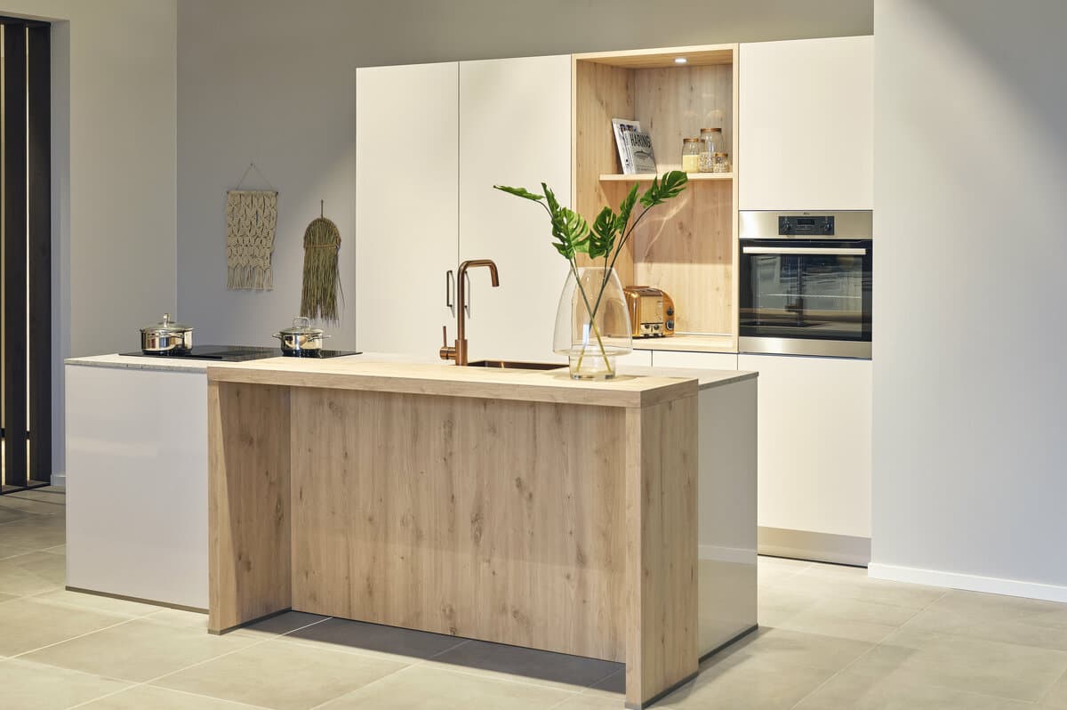 Kastenwand keuken - Kies uit of ontwerp zelf - Keuken Kampioen