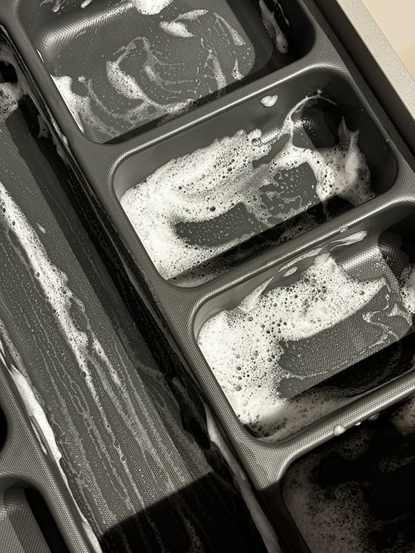 Keukenlade schoonmaken